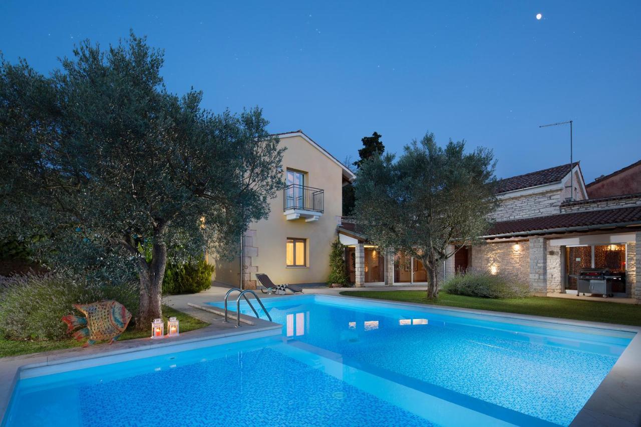 Art Villa Sis Rovinj Exterior photo