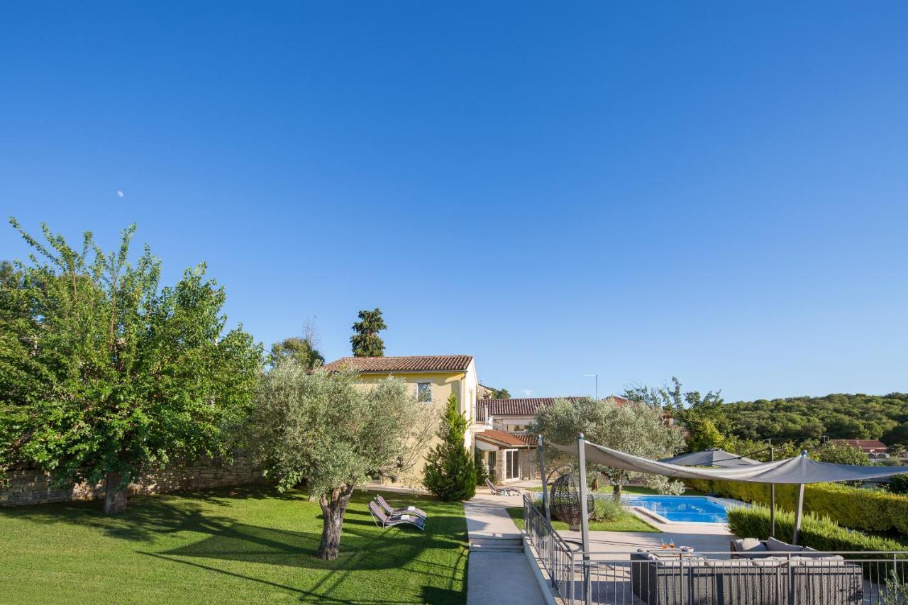 Art Villa Sis Rovinj Exterior photo